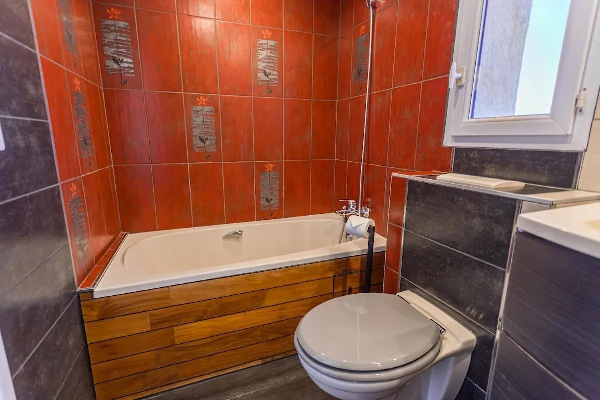 Vieil Antibes Duplex Lumineux Vue Imprenable Apartment